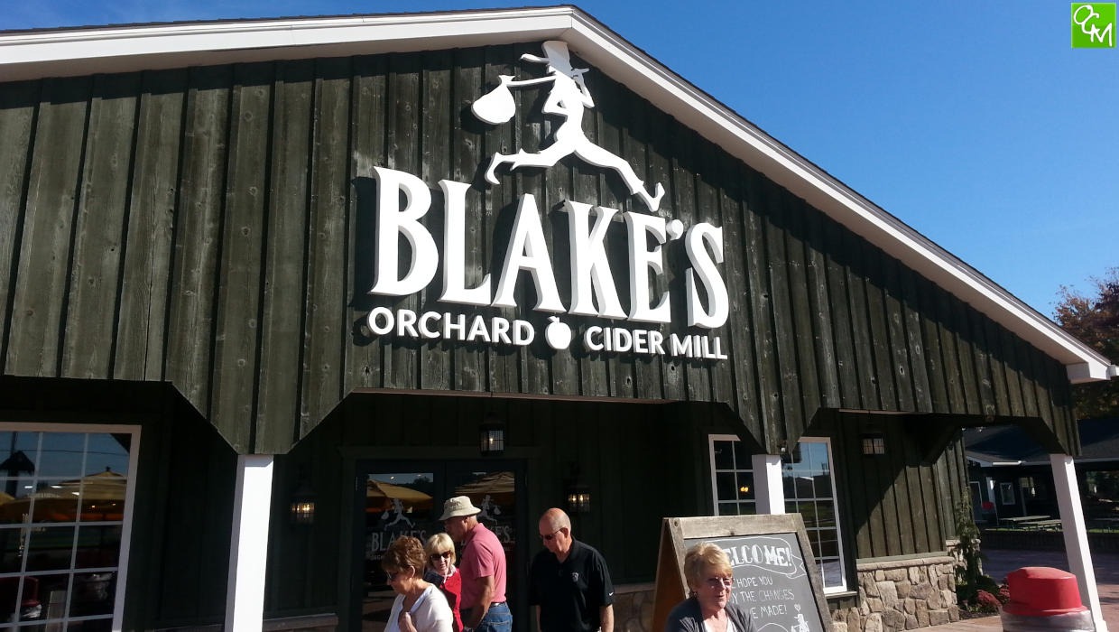 Blake's Orchard & Cider Mill: A Slice of Apple Paradise